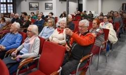 Zapachy lasu i militaria na Zamku Piastowskim. Zamkowa niedziela z przyrodą i historią (15)