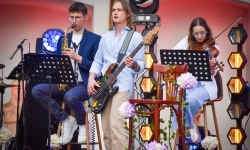 „Tyle słońca w całym mieście” – wiosenny koncert rozbrzmiał na Zamku Piastowskim w Raciborzu (5)