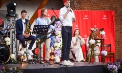 „Tyle słońca w całym mieście” – wiosenny koncert rozbrzmiał na Zamku Piastowskim w Raciborzu (7)
