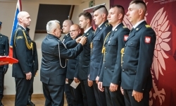 Dzień Strażaka 2025. Uroczystości powiatowe na Zamku Piastowskim w Raciborzu (10)