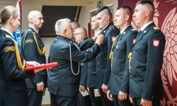 Dzień Strażaka 2025. Uroczystości powiatowe na Zamku Piastowskim w Raciborzu (12)
