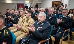 Dzień Strażaka 2025. Uroczystości powiatowe na Zamku Piastowskim w Raciborzu (13)