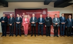 Dzień Strażaka 2025. Uroczystości powiatowe na Zamku Piastowskim w Raciborzu (13)
