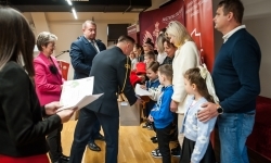 Dzień Strażaka 2025. Uroczystości powiatowe na Zamku Piastowskim w Raciborzu (6)