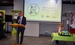 Zamek Piastowski przestrzenią dla sacrum. IV Dni Dulcissimiańskie poświęcone s. Dulcissimie (9)