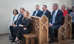 W zamkowej kaplicy pw. św. Tomasza Becketa znów wybrzmiały organy z 1873 roku (11)