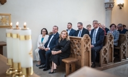 W zamkowej kaplicy pw. św. Tomasza Becketa znów wybrzmiały organy z 1873 roku (12)