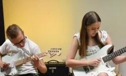 Młodzi artyści na scenie domu książęcego Zamku Piastowskiego (16)