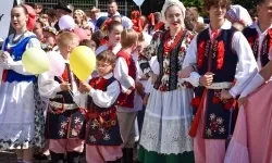 Zamek Piastowski sercem święta kultur &ndash; Powiat Raciborski celebruje r&oacute;żnorodność (19)