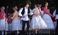 Zamek Piastowski sercem święta kultur &ndash; Powiat Raciborski celebruje r&oacute;żnorodność (8)