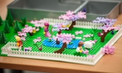 Ciocia od Klocków na Zamku Piastowskim. Warsztaty LEGO w ramach Wakacji w powiecie (15)