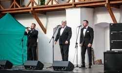Trzej tenorzy Vincero porwali publiczność na raciborskim zamku (16)