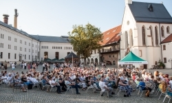 Trzej tenorzy Vincero porwali publiczność na raciborskim zamku (6)