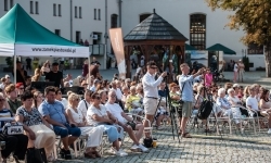 Piąta edycja „Z miłości do muzyki” na Zamku Piastowskim. Publiczność nagrodziła artystów gromkimi brawami (15)