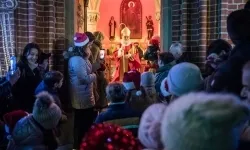 Zamkowa parada świętego Mikołaja przyciągnęła tłumy. W niedzielę wystąpi TOBY (13)