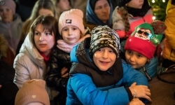 Zamkowa parada świętego Mikołaja przyciągnęła tłumy. W niedzielę wystąpi TOBY (5)