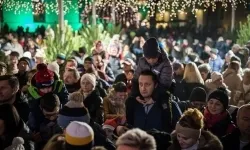 Zamkowa parada świętego Mikołaja przyciągnęła tłumy. W niedzielę wystąpi TOBY (6)