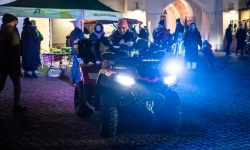 Bajkowy zamek w świątecznej odsłonie. Sobota pełna magii, w niedzielę kolejne atrakcje (20)