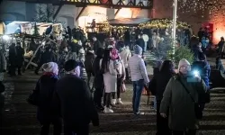 Bajkowy zamek w świątecznej odsłonie. Sobota pełna magii, w niedzielę kolejne atrakcje (18)