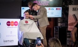 Nożyczki zamiast przeszłości. Wielki finał &bdquo;Operacji: Resocjalizacja&rdquo; na Zamku Piastowskim (10)