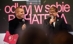 Nożyczki zamiast przeszłości. Wielki finał &bdquo;Operacji: Resocjalizacja&rdquo; na Zamku Piastowskim (6)