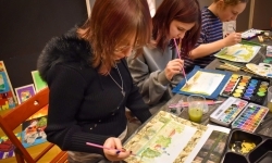 Art Camp na Zamku Piastowskim: Młodzi tw&oacute;rcy malują historię i przyszłość raciborskich zabytk&oacute;w (14)