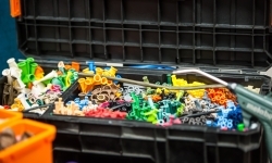 Karmel i balony na Zamku Piastowskim. Atrakcje dla dzieci w ramach akcji Wakacje w Powiecie (19)