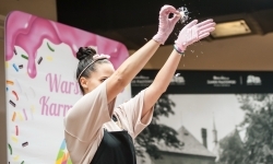 Karmel i balony na Zamku Piastowskim. Atrakcje dla dzieci w ramach akcji Wakacje w Powiecie (7)