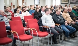 Rolnicy z powiatu raciborskiego poznawali KSeF na Zamku Piastowskim (13)