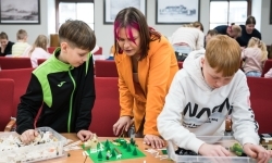 Ponad p&oacute;ł miliona klock&oacute;w na Zamku Piastowskim &ndash; ferie w Powiecie Raciborskim trwają (1)