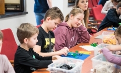 Ponad p&oacute;ł miliona klock&oacute;w na Zamku Piastowskim &ndash; ferie w Powiecie Raciborskim trwają (2)