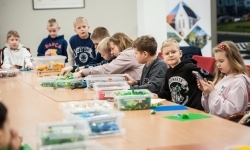 Ponad p&oacute;ł miliona klock&oacute;w na Zamku Piastowskim &ndash; ferie w Powiecie Raciborskim trwają (14)