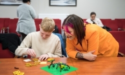 Ponad p&oacute;ł miliona klock&oacute;w na Zamku Piastowskim &ndash; ferie w Powiecie Raciborskim trwają (8)