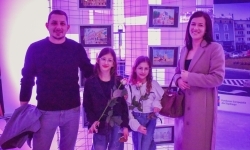 Magiczny wernisaż prac młodych tw&oacute;rc&oacute;w w zamkowej słodowni (20)