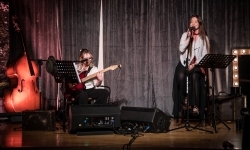 R&B Classic na Zamku Piastowskim: Wiecz&oacute;r w rytmie największych hit&oacute;w (10)