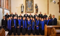 Pasyjna zaduma na Zamku Piastowskim. Koncert ch&oacute;ru z Krzyżanowic (12)