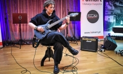 Muzyczne powitanie wiosny na Zamku Piastowskim &ndash; koncert uczni&oacute;w Ogniska Muzycznego Fulnart (3)