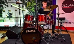 Muzyczne powitanie wiosny na Zamku Piastowskim &ndash; koncert uczni&oacute;w Ogniska Muzycznego Fulnart (6)