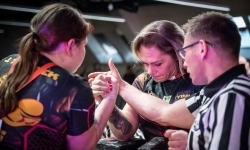 Zamek Piastowski gościł XXVI Mistrzostwa Polski w Armwrestlingu (2)