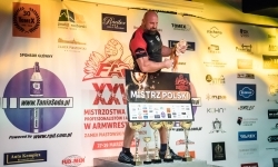 Zamek Piastowski gościł XXVI Mistrzostwa Polski w Armwrestlingu (12)