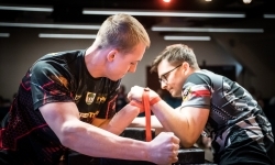 Zamek Piastowski gościł XXVI Mistrzostwa Polski w Armwrestlingu (18)