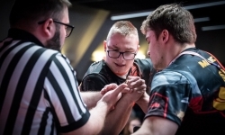 Zamek Piastowski gościł XXVI Mistrzostwa Polski w Armwrestlingu (5)