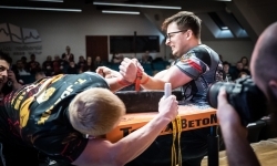 Zamek Piastowski gościł XXVI Mistrzostwa Polski w Armwrestlingu (7)
