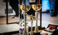 Zamek Piastowski gościł XXVI Mistrzostwa Polski w Armwrestlingu (1)