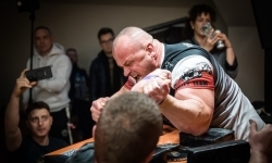 Zamek Piastowski gościł XXVI Mistrzostwa Polski w Armwrestlingu (3)