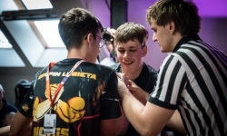 Zamek Piastowski gościł XXVI Mistrzostwa Polski w Armwrestlingu (13)