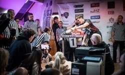 Zamek Piastowski gościł XXVI Mistrzostwa Polski w Armwrestlingu (5)