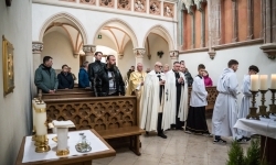 Wyjątkowa Msza Święta w kaplicy zamkowej. Odprawili ją Krzyżacy  (13)