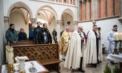 Wyjątkowa Msza Święta w kaplicy zamkowej. Odprawili ją Krzyżacy  (3)