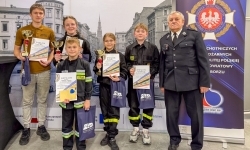Wiedza pożarnicza bez tajemnic. Powiatowy turniej Młodzież Zapobiega Pożarom na Zamku Piastowskim (5)